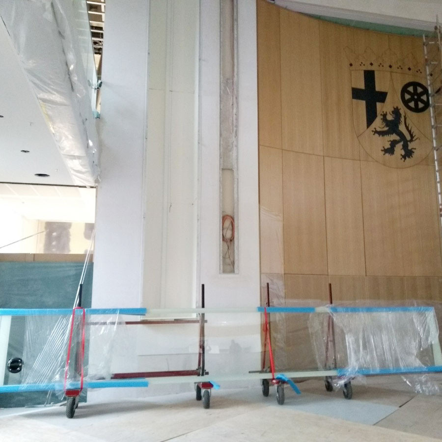 vitrinenaufbau_transportwagen_innenraum